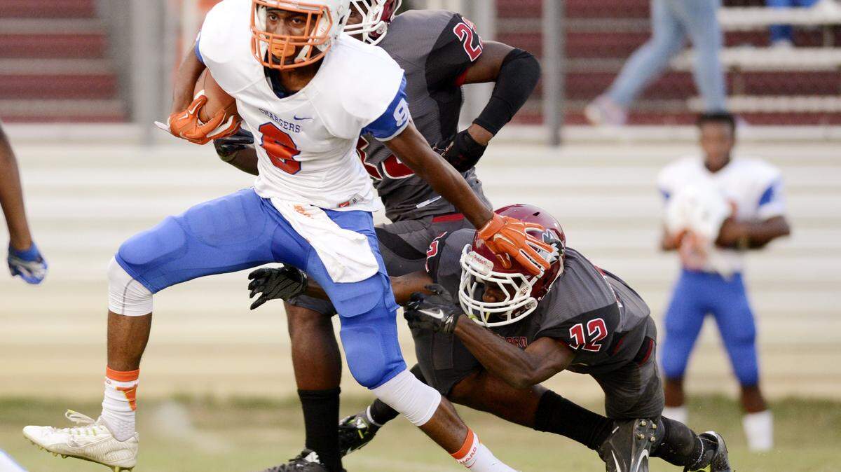 Central receiver Ivory Childers (8) and the Chargers face Westside on Friday night.