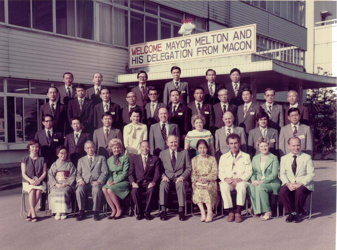 In 1977, YKK played a pivotal role in establishing a sister city relationship between Kurobe, Japan, and Macon, Georgia, holding a dedication in Japan.
