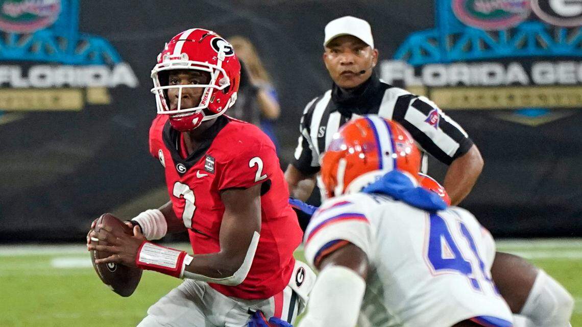 Why Georgia is sticking with its QB plan despite JT Daniels’ good health