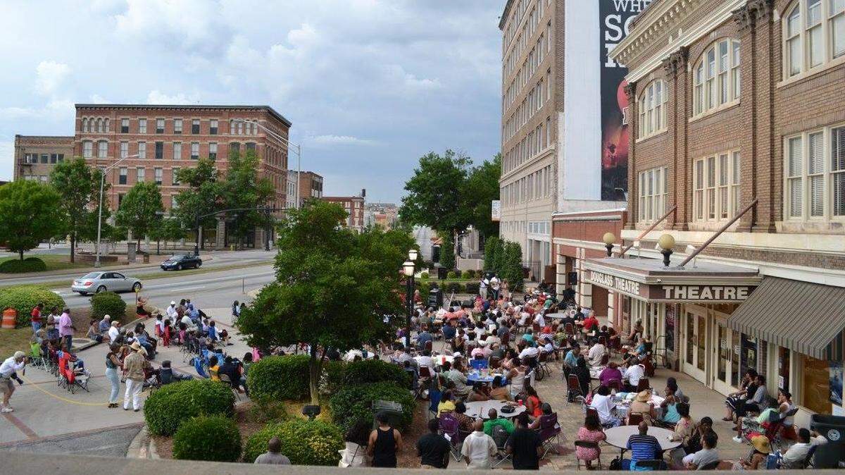 The Douglass Theatre’s free Jazz in the Courtyard summer series starts Sunday at 7 p.m. when the GQ Jazz Ensemble plays cool outdoor jazz for the hot Memorial Day weekend.