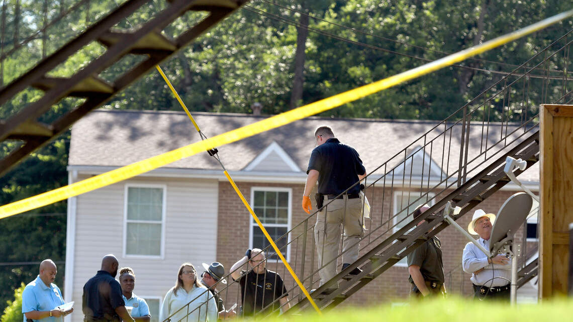 One dead, two shot in Macon, GA apartment shooting | Macon Telegraph