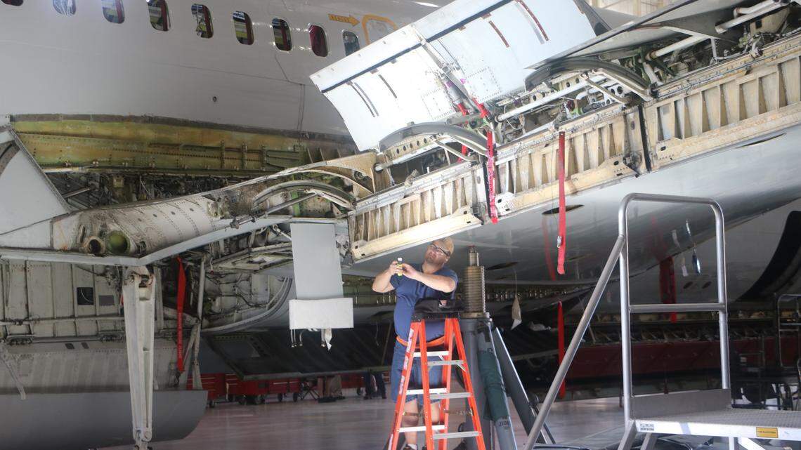 Robins Air Force Base to close as Hurricane Michael rips through Georgia