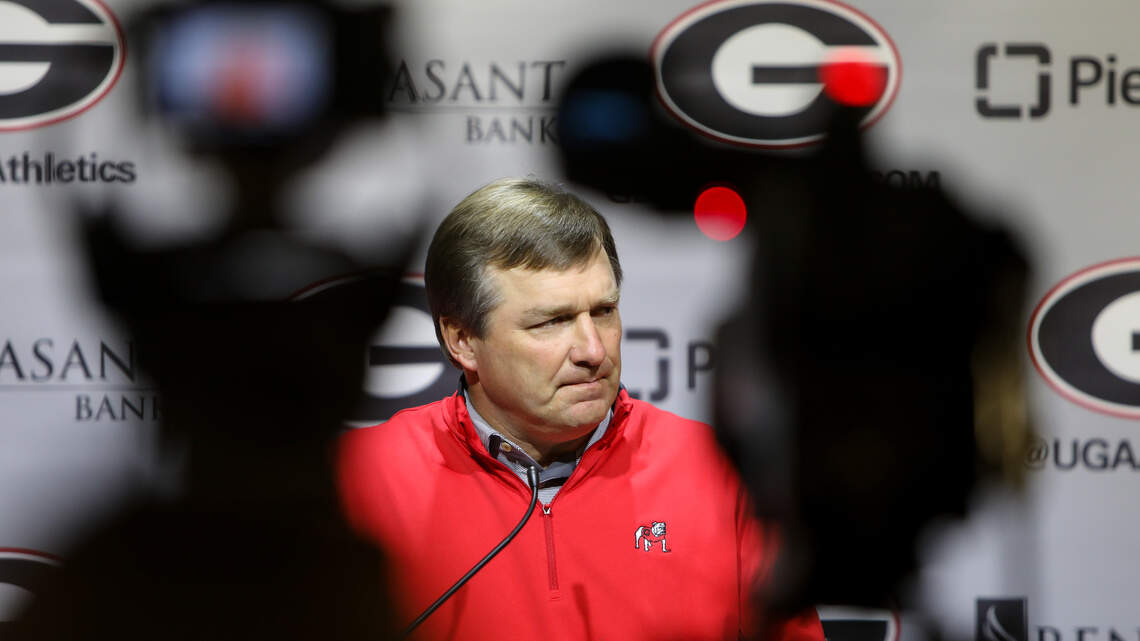 UGA head coach Kirby Smart analyzes coaching strategy in wake of South Carolina loss