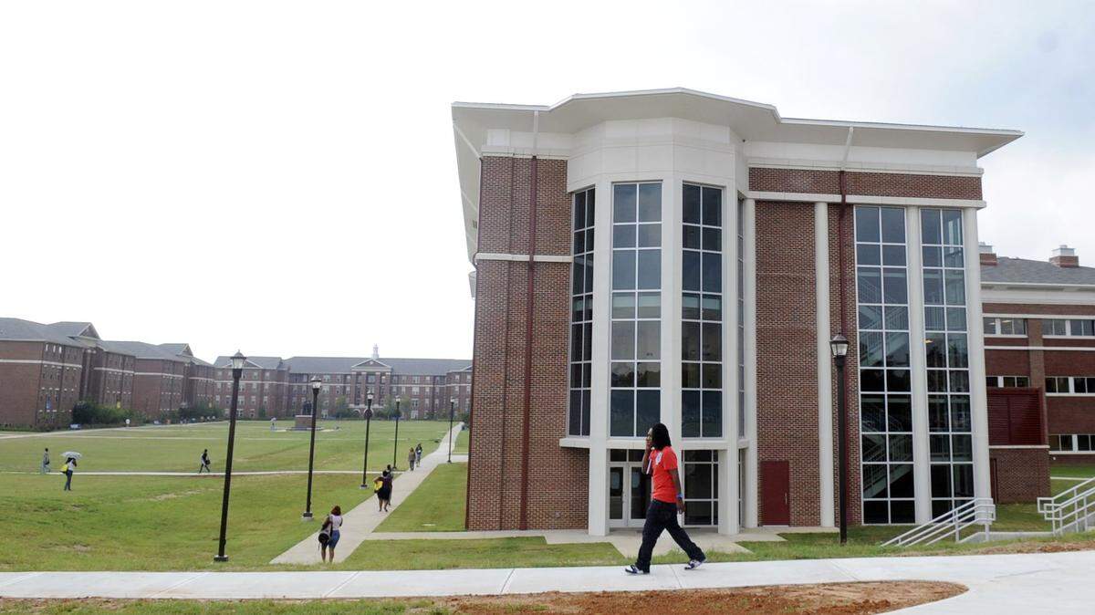 Fort Valley State University is erasing student debt, fees, and charges off of the accounts of more than 200 eligible students with COVID relief funds.
