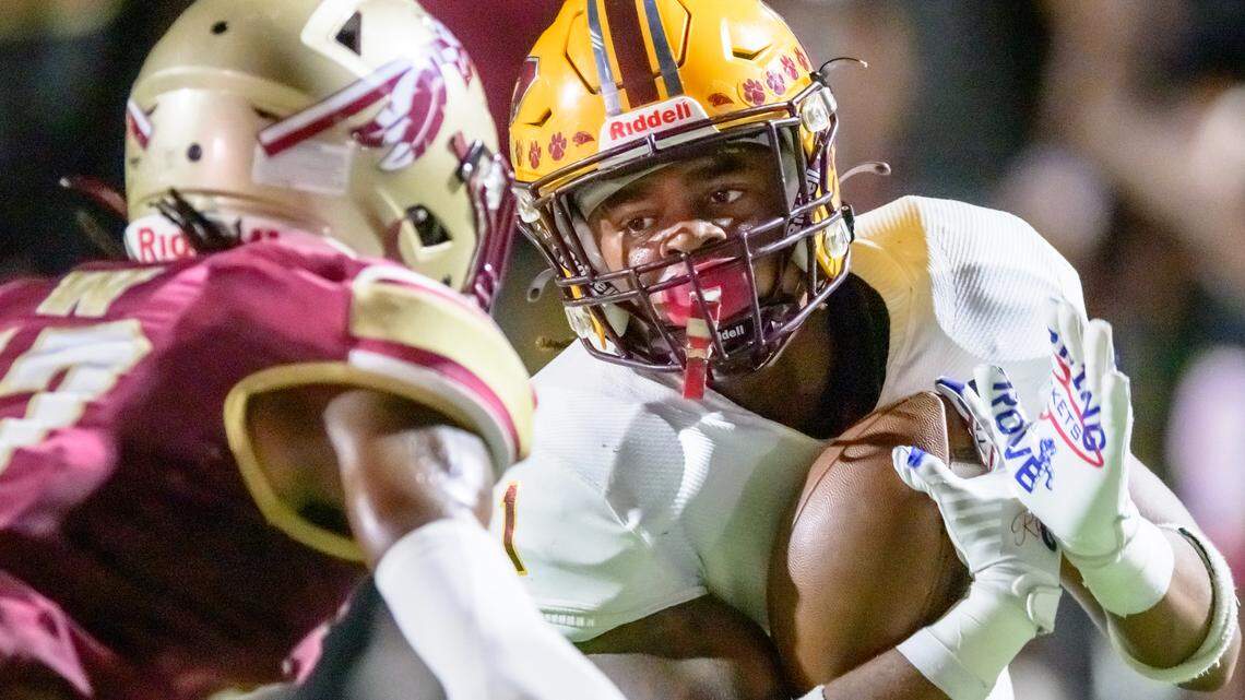 The semis & championships for high school football are here. Which Middle GA teams are in?