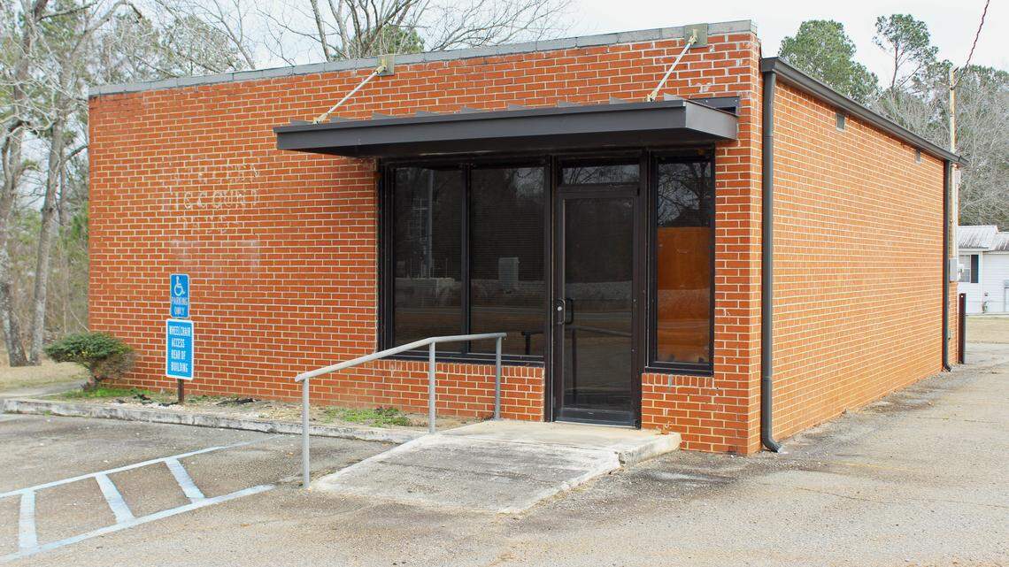 This former post office and voting precinct in the Kathleen community of Houston County could soon be up for sale.
