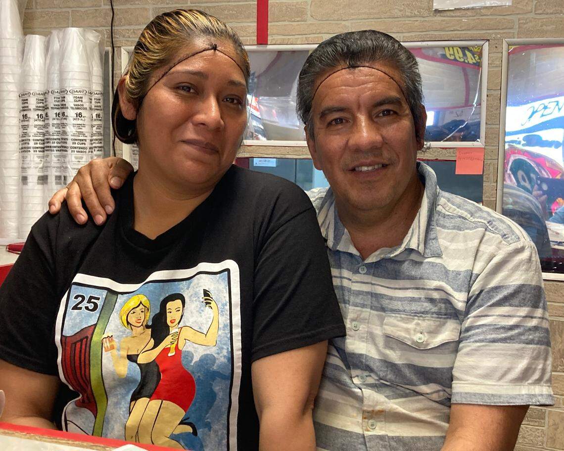 Jenny Ramirez and Samuel Naranjo celebrated their 20th wedding anniversary Friday working in their new restaurant, Taqueria Don Sammy, at 1431 Watson Blvd.