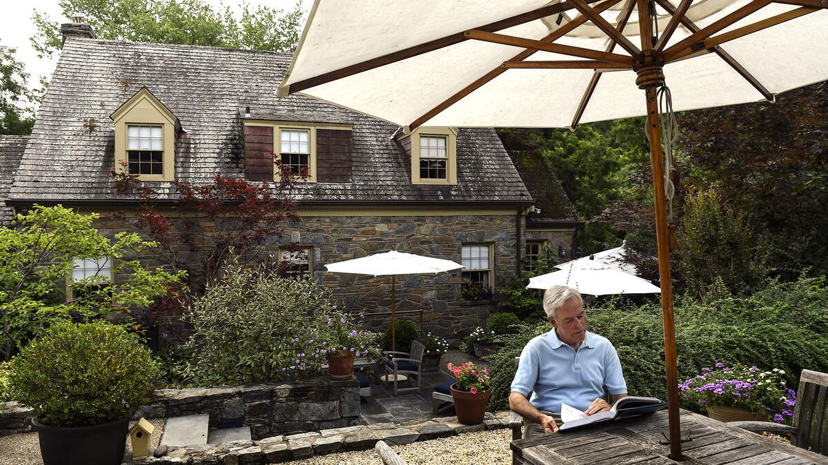 Christopher Ritzert hired a landscape architect to create a terraced backyard with several levels and different rooms.