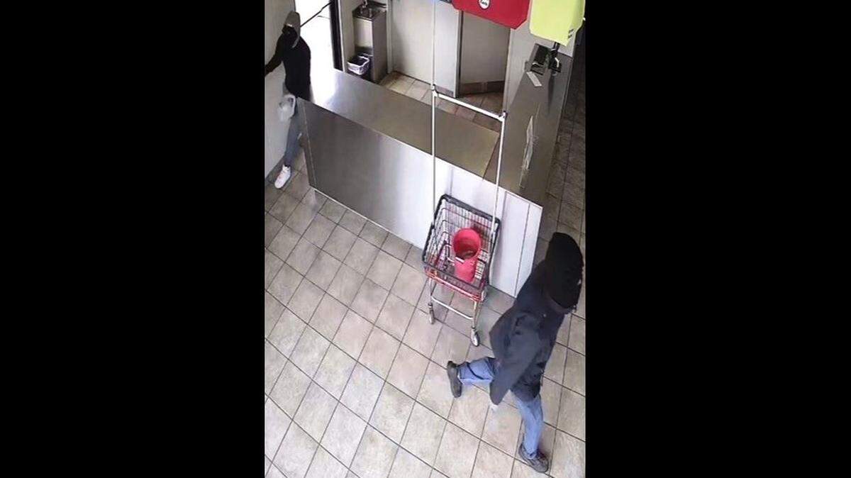 Suspects in the armed robbery Splash & Dash Laundromat on Pio Nono Avenue in Macon.
