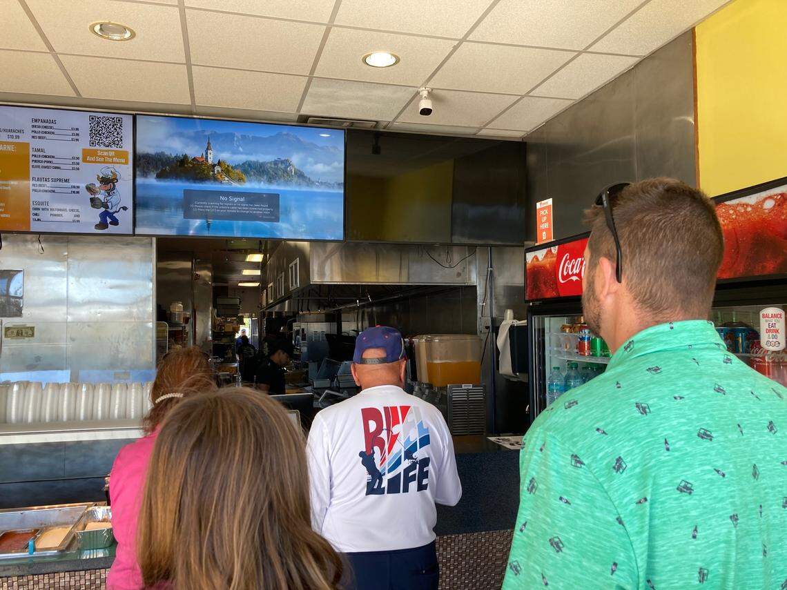 Customers line up at Chef Luis Mexican Food & Grill, a new restaurant in the Kathleen area of Warner Robins.
