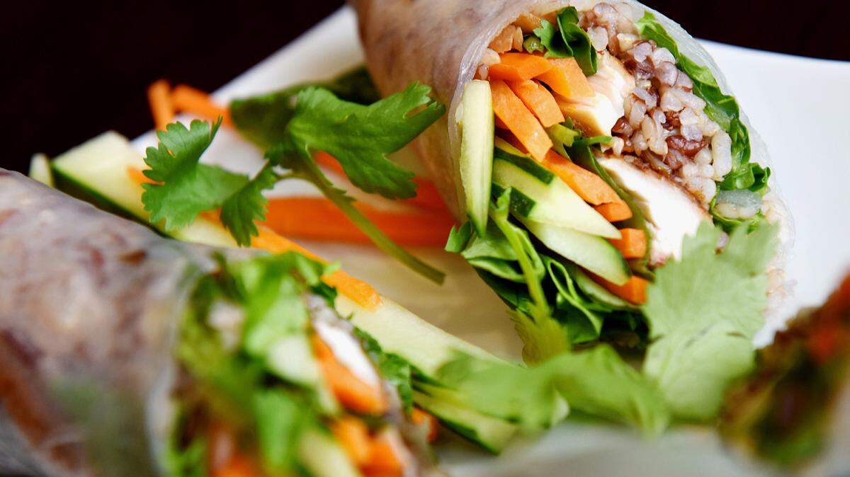 PITTSBURGH POST-GAZETTEChicken Summer Roll