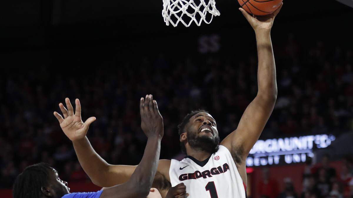 Georgia forward Yante Maten puts up a shot in a home win over Florida.