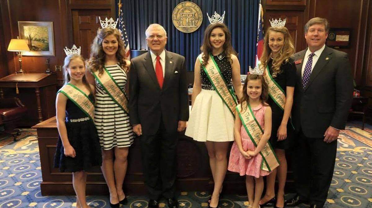 Miss Georgia Peach queens visited the state Capitol recently. From left are Little Miss Georgia Peach Carleigh Bynum, of Camilla; Miss Georgia Peach Tara Smith, of Hawkinsville; Gov. Nathan Deal; Teen Miss Georgia Peach Melanie Wood, of Warner Robins; Tiny Miss Georgia Peach Emma Grace Watkins, of Cairo; Junior Miss Georgia Peach Caroline Page, of Hartwell; and state Rep. Robert Dickey.