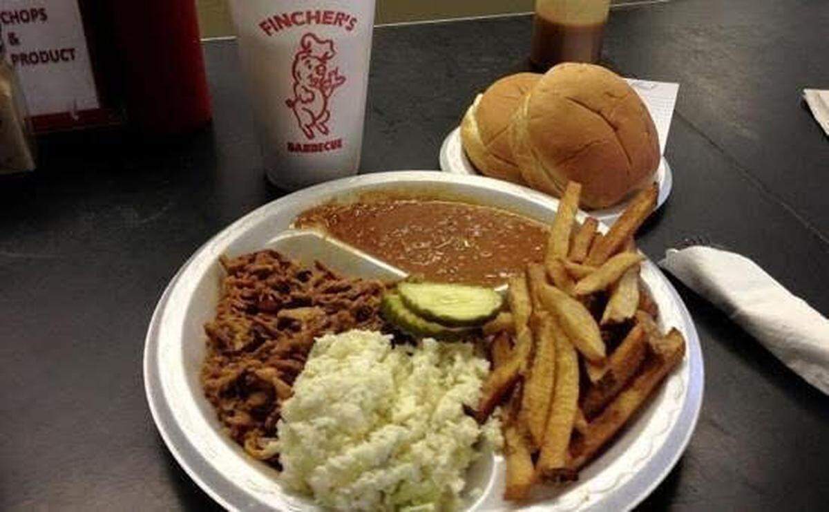 A barbecue plate from Fincher’s Barbecue, one of Macon’s oldest restaurants that’s been around since 1935. Fincher’s Barbecue is opening a new location in Warner Robins.