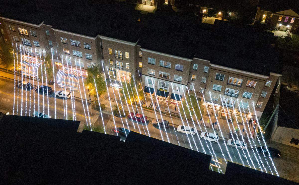 One of Middle Georgia’s most elaborate drive-thru holiday-light displays will flash to life Thursday evening. Stretching for nearly a mile, the electronic extravaganza with approximately 175,000 lights skirts the northern and western edges of Mercer University’s campus in Macon.