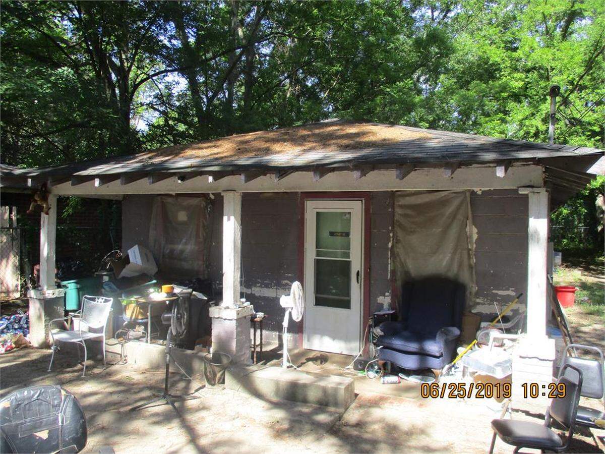 The house at 1419 May Ave., just west of Pio Nono Avenue and south of Mercer University Drive in Macon’s Unionville neighborhood, is where Bibb County sheriff’s investigators believe Amond Rashad Norwood was shot the night of May 6.