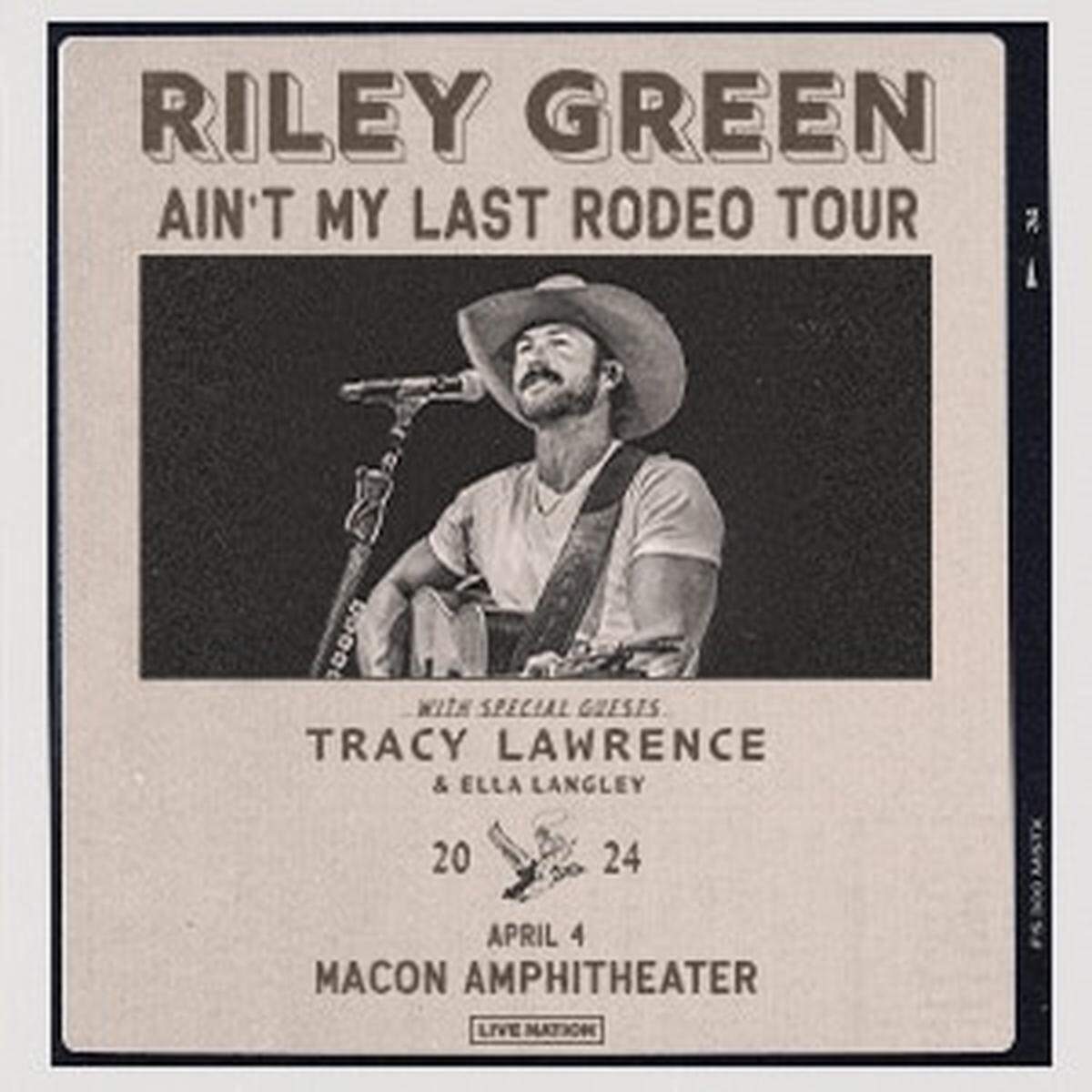 Riley Green is coming to Macon.