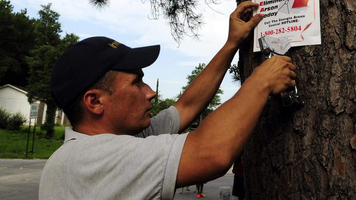 Macon-Bibb County Fire Department arson investigator Ben Gleaton pictured here in 2010.