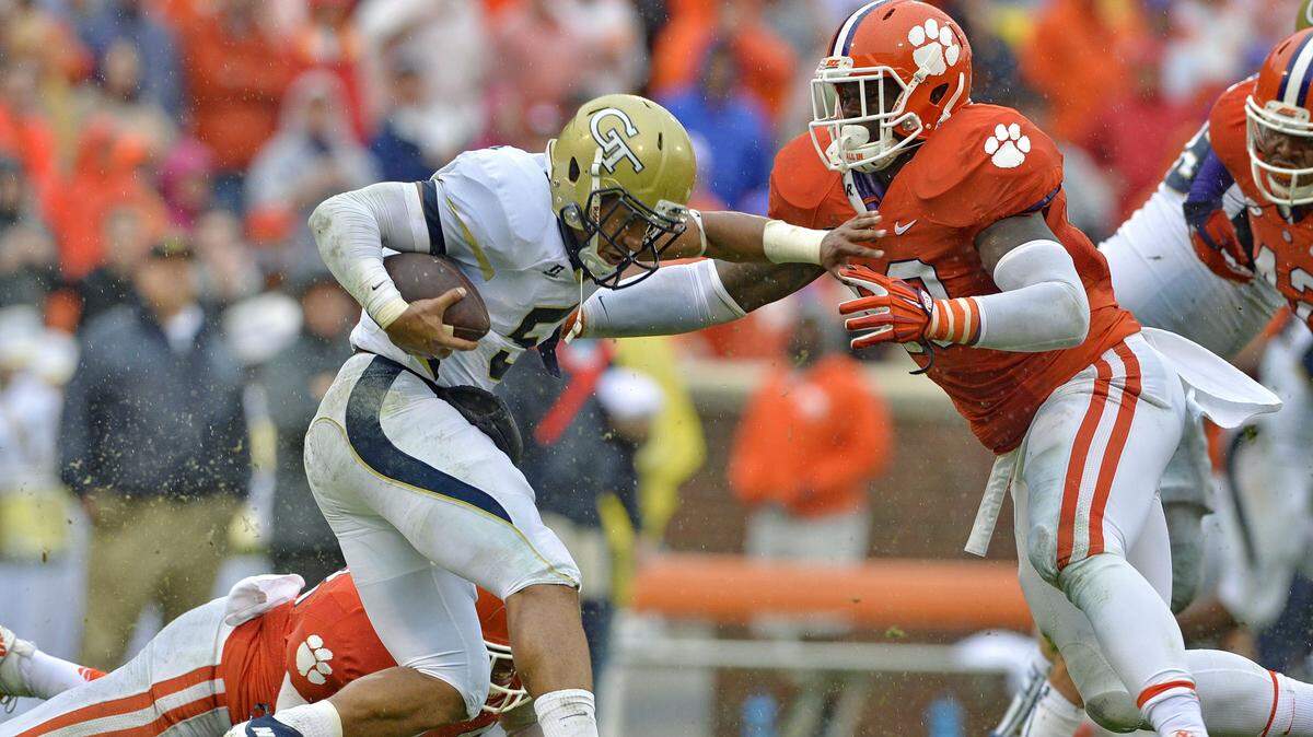 Georgia Tech quarterback Justin Thomas is sacked by Clemson's Shaq Lawson during the first half of an NCAA college football game Saturday, Oct. 10, 2015, in Clemson, S.C. (AP Photo/Richard Shiro)