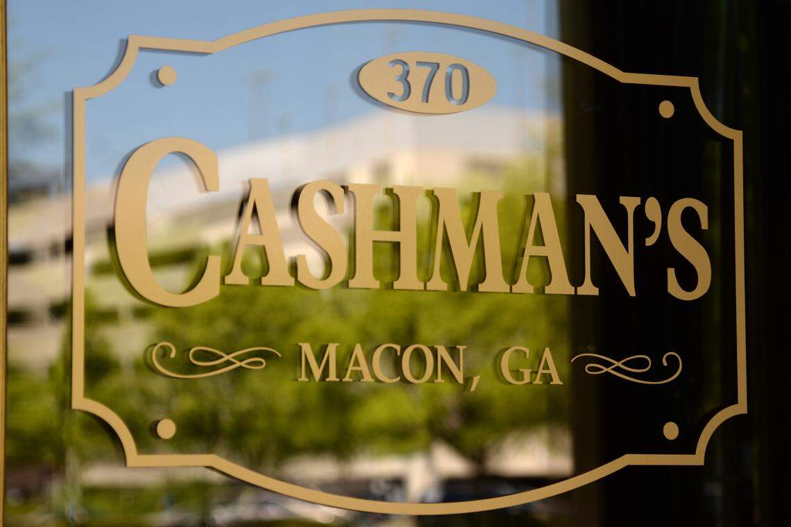 Cashman’s Pub will be opening at 370 Cherry Street, which used to be the location of the Bourbon Bar.