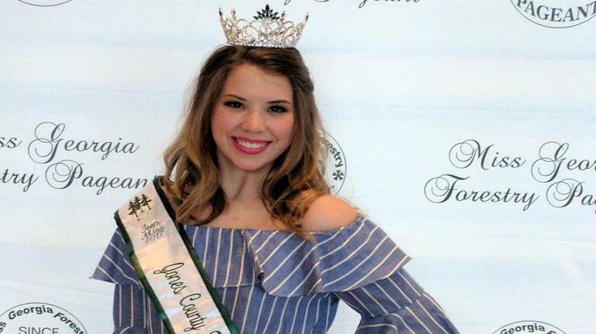 Katie Berry Moody finished the Teen Miss Georgia Forestry Scholarship Pageant as second runner up and received a $10,000 scholarship to Wesleyan College.