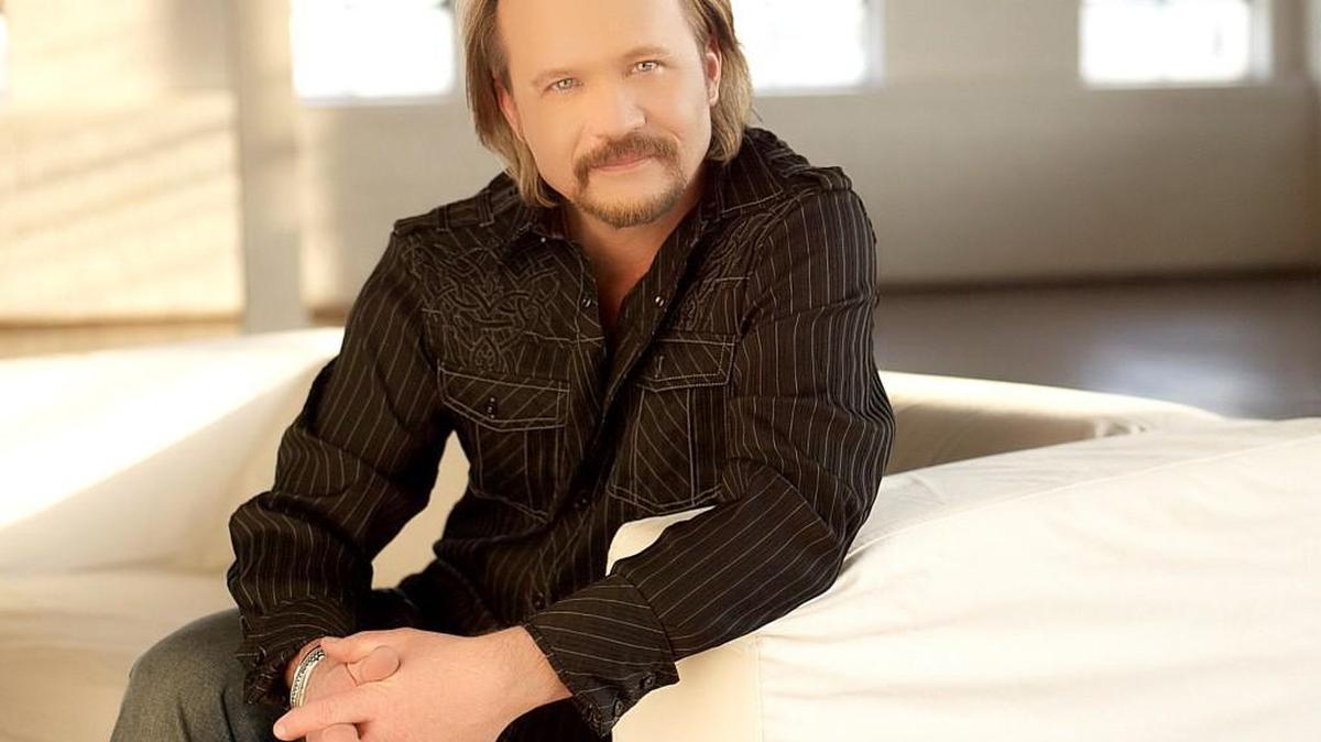 Travis Tritt will perform Sunday at the Grand Opera House.