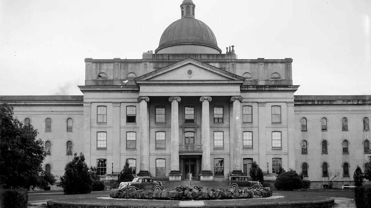 Central State Hospital’s Powell Building is seen in this 1937 photo from the Library of Congress.