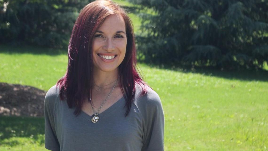 Jessica Davis, a mother of three, has dyed her hair vivid colors since the age of 13.