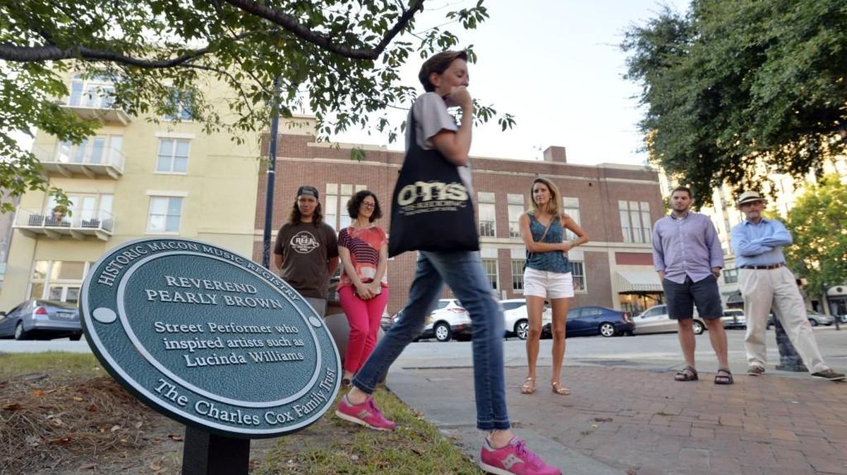 Jessica Walden leads a Rock Candy Tour through Third Street Park in 2016.