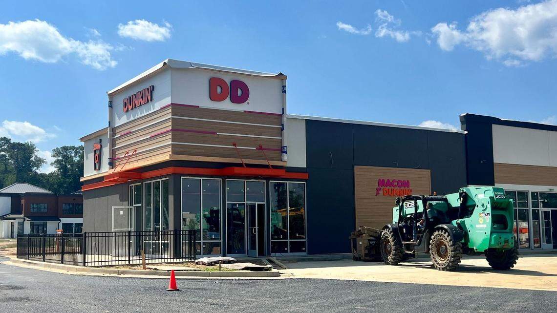 A spiced cookie iced coffee? This popular doughnut shop will open soon in north Macon
