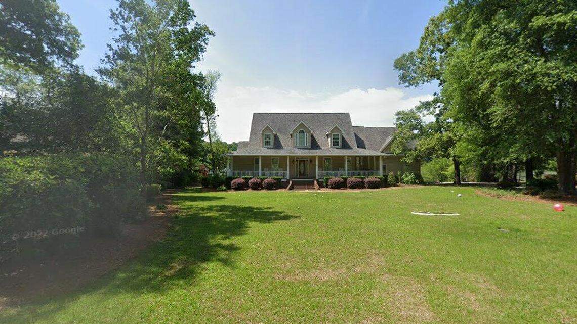 A 5-bedroom house sold in Middle Georgia sells for $670,000. Here are the details.