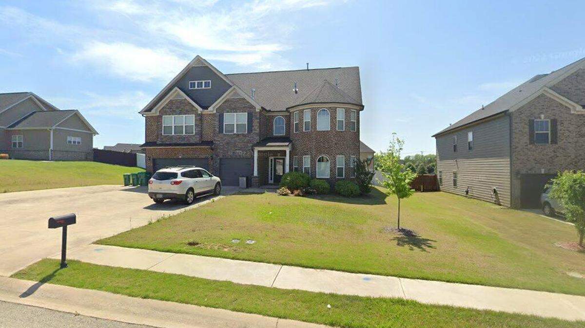 House on 700 block of Shoshone Circle