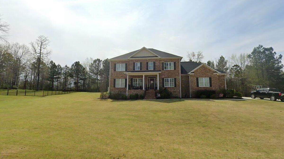 House on 200 block of Rutledge Way