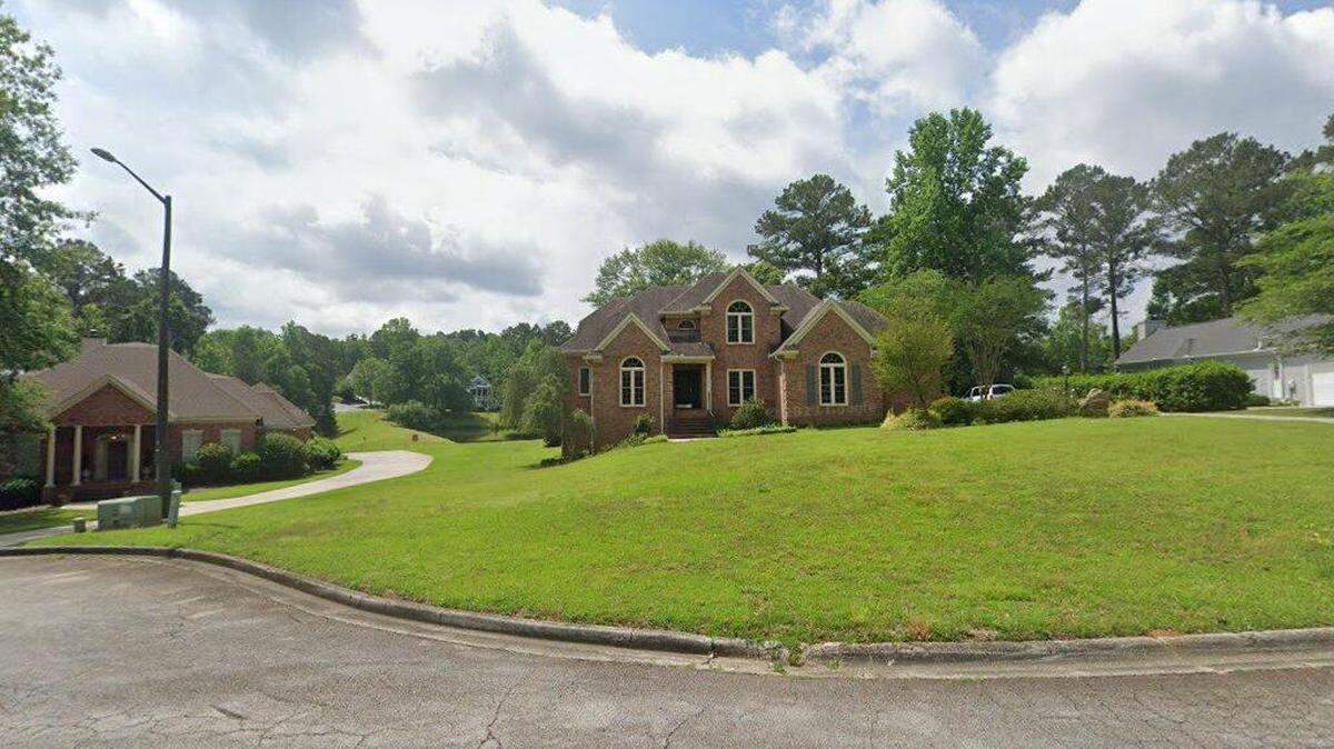 House on 100 block of Saddle Run Court