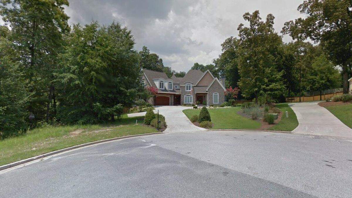 House on 200 block of Carriage Run