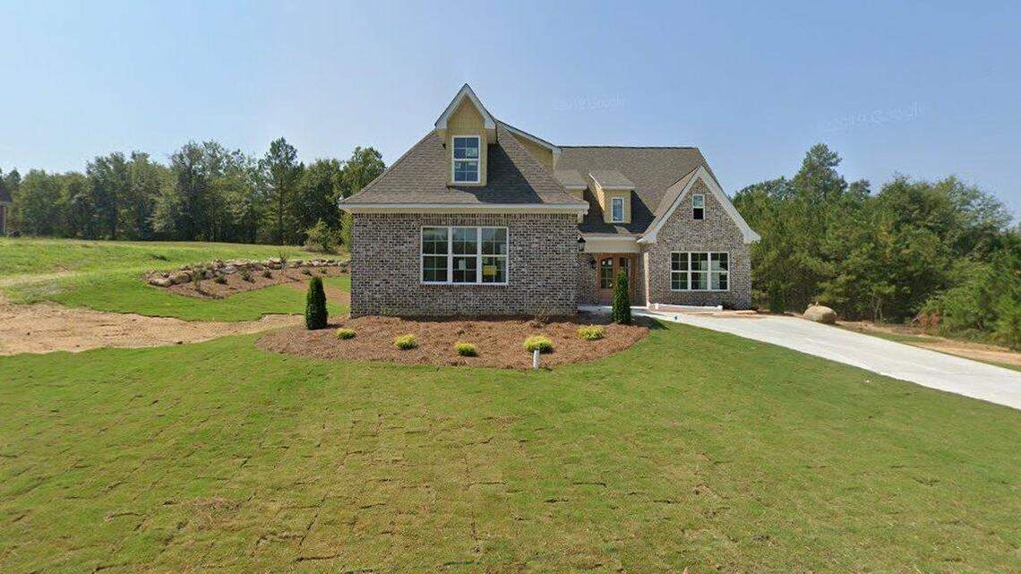 Sale closed in Middle Georgia: $645,000 for a single-family house