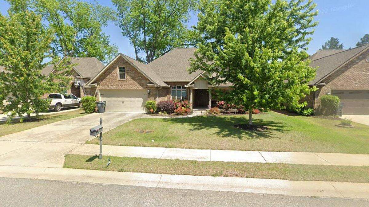 House on 300 block of Grand Reserve Way