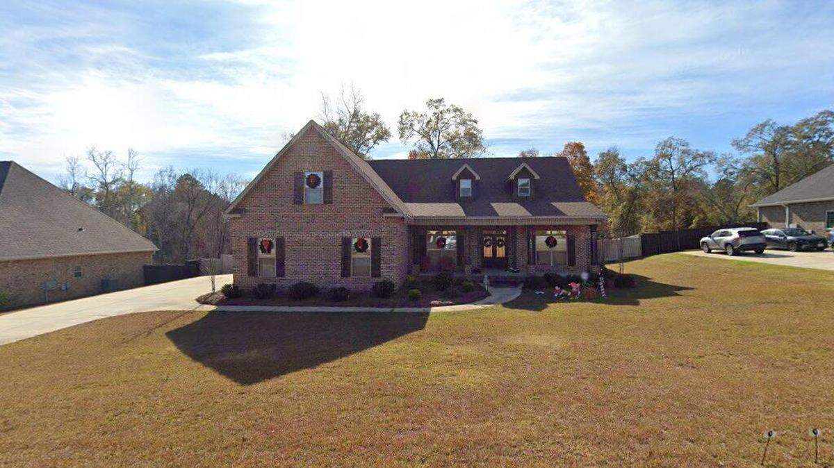 House on 100 block of Rustic Live Oak Trail