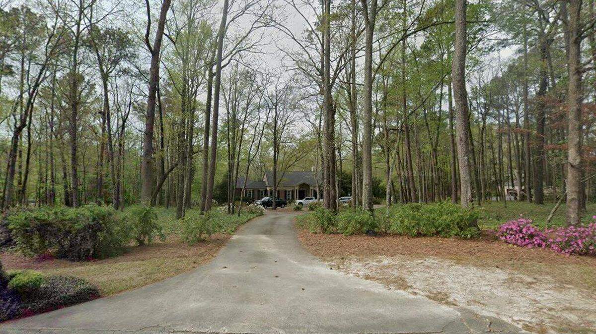 House on 600 block of Old Club Road