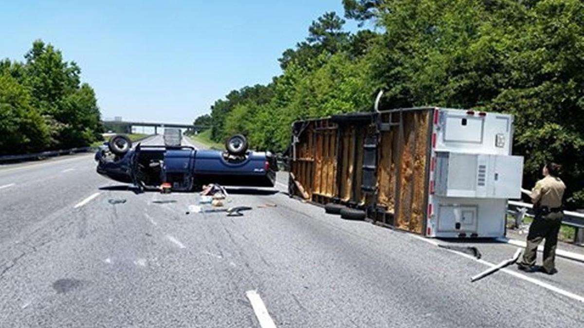Wrecks block Interstate 75 north in Monroe County on Friday afternoon, June 10, 2016.