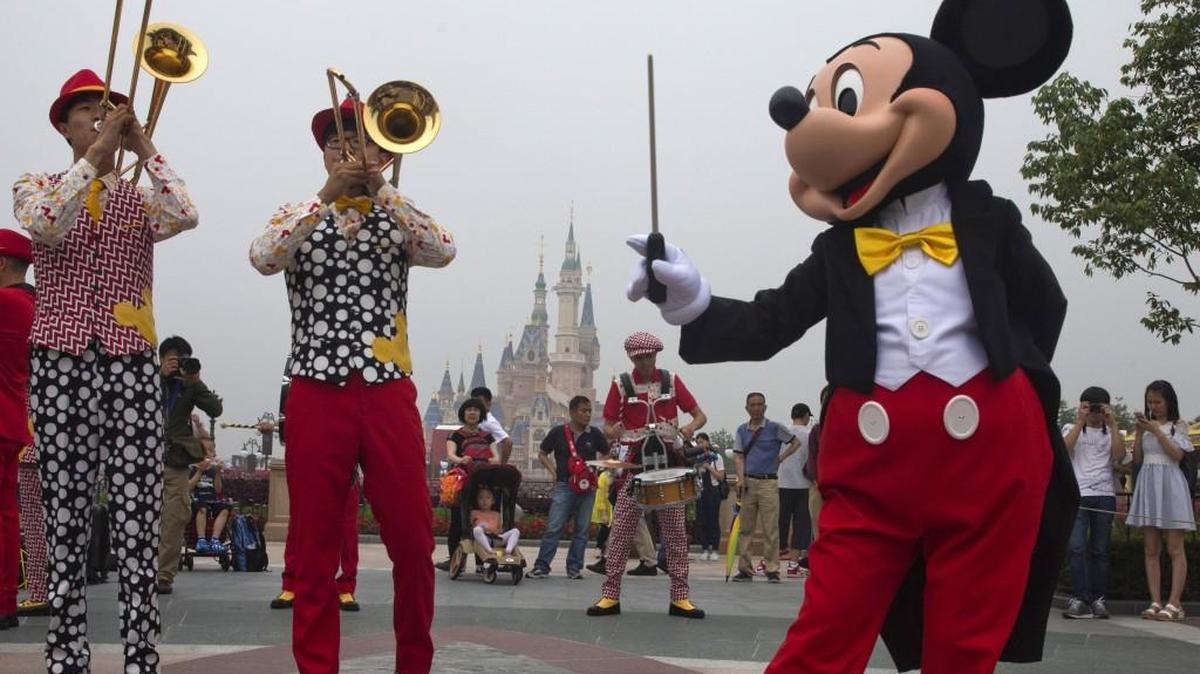 The Disney corporation is hiring guest represenatives to work from home in Georgia, Florida, Texas, Nevade, North Carolina and South Carolina.
