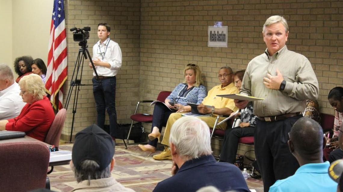 Andy Thomas, a member of the Warner Robins Recreation Advisory Board, outlines the board’s recommendations to City Council on Monday.