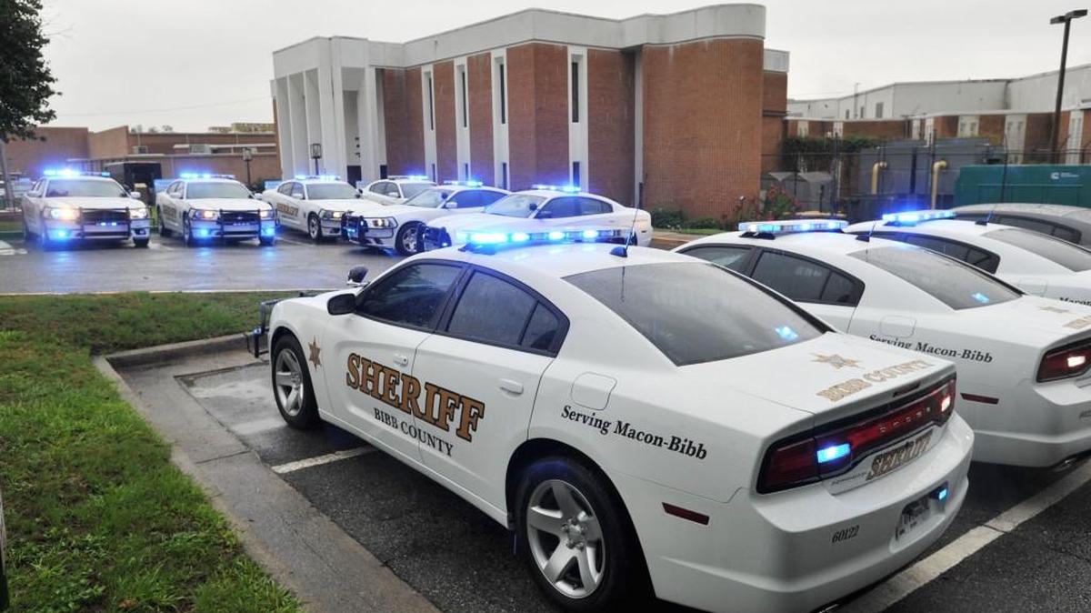 Macon-Bibb County will pay a couple $85,000 for a settlement related to 2014 wreck with a vehicle driven by a sheriff’s office employee.