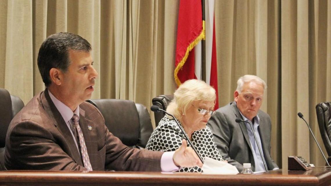 Warner Robins Councilman Chuck Shaheen talks about the importance of the city passing incentives to hire military veterans to work for the city at Monday's council meeting as council members Carolyn Watson and Keith Lauritsen listen.