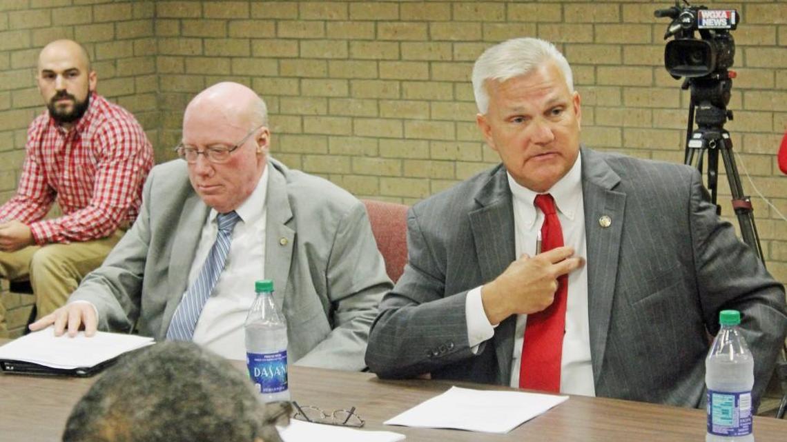 Warner Robins Councilman Tim Thomas, right, speaks at Monday’s pre-council meeting as Councilman Mike Davis listens in this Telegraph file photo.