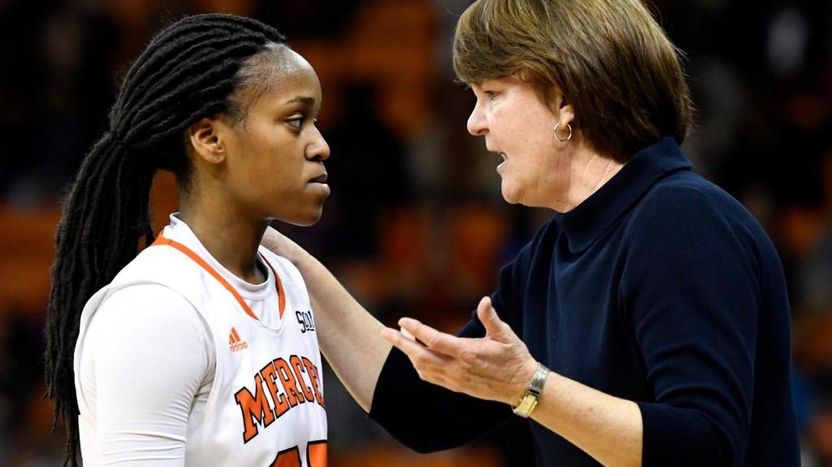 Mercer head coach Susie Gardner speaks with guard KeKe Calloway during a game against Samford last season.