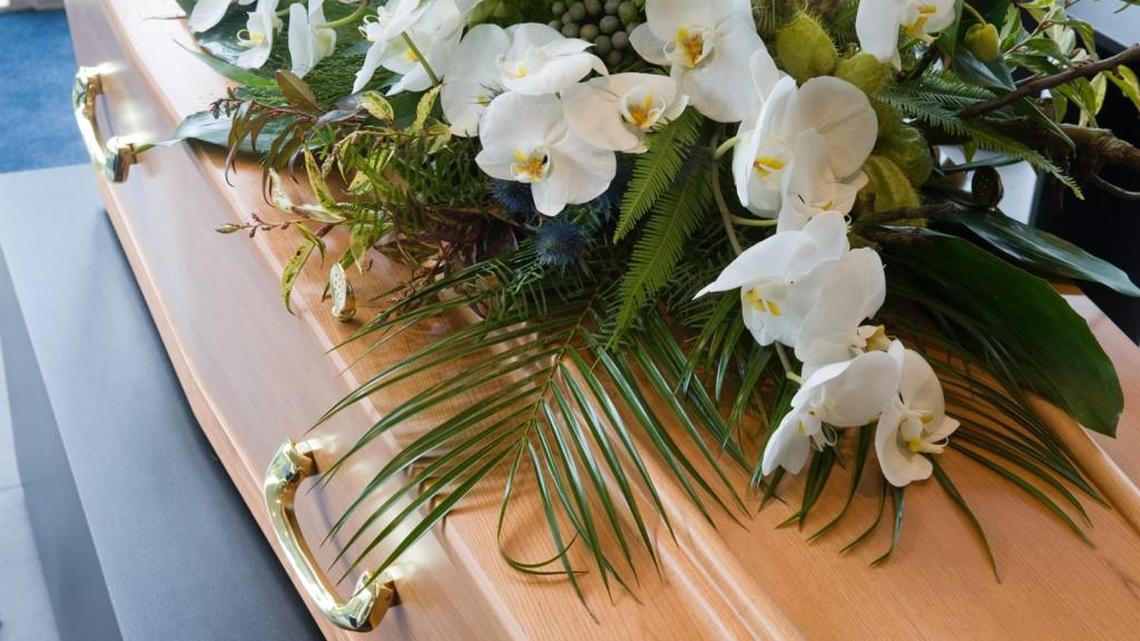 A new scheme targets Americans whose loved ones died of COVID-19, officials said.