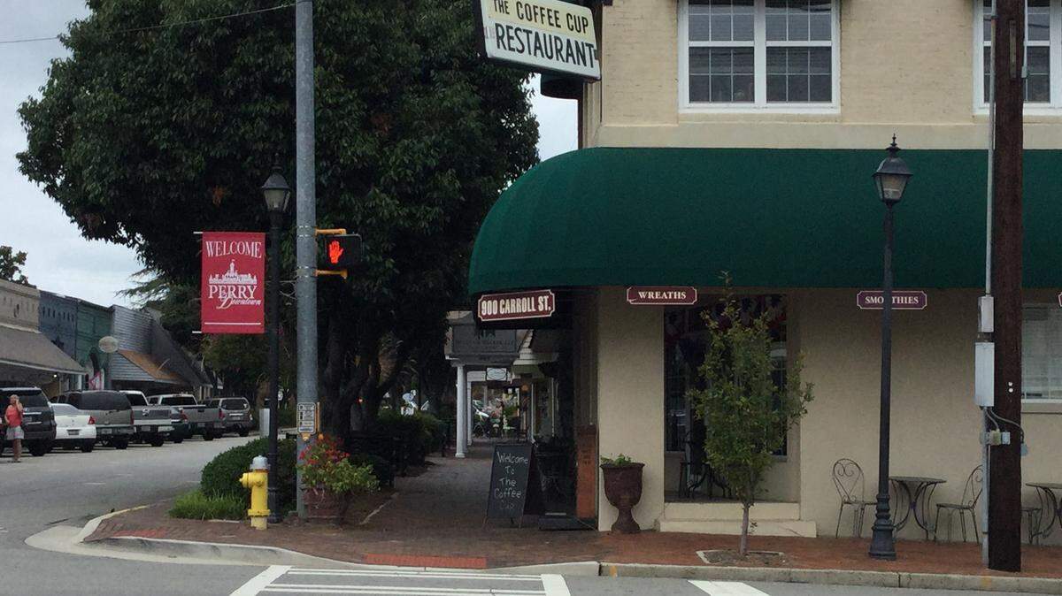 Cyclists may soon have a place to park in downtown Perry. The Main Street Advisory Board picked out two bike racks to be placed outside The Coffee Cup Restaurant on Carroll Street. 