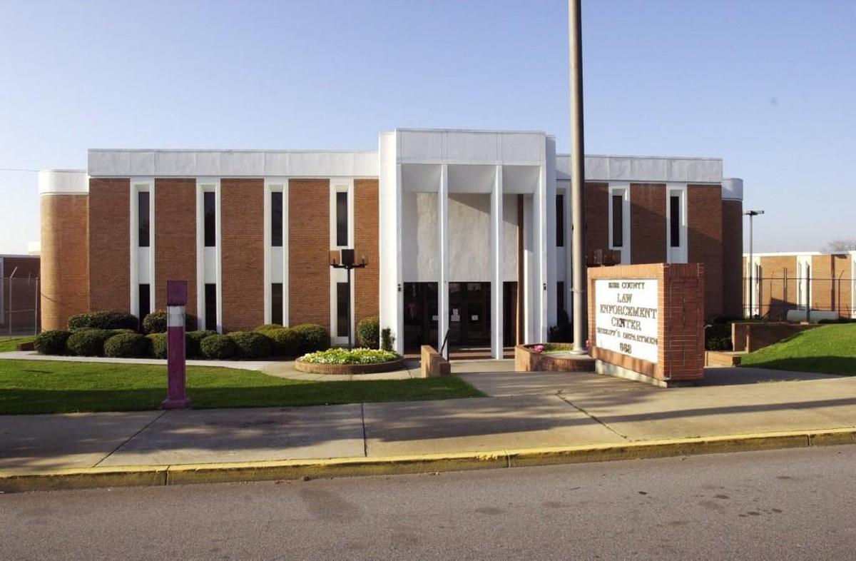 Bibb County sheriff’s investigators probe in-custody death at jail. The inmate was found unresponsive early Saturday.