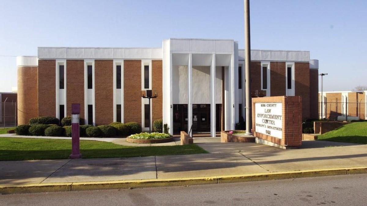 Bibb County sheriff’s investigators probe in-custody death at jail. The inmate was found unresponsive early Saturday.
